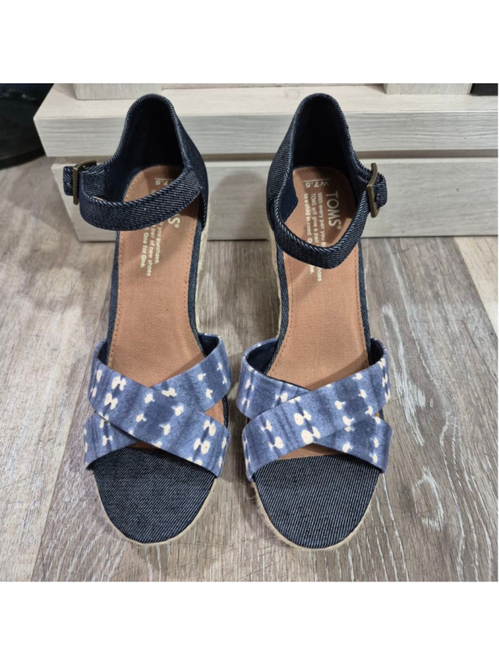 Women's TOMS Blue Denim Espadrille Wedge Sandals 7.5